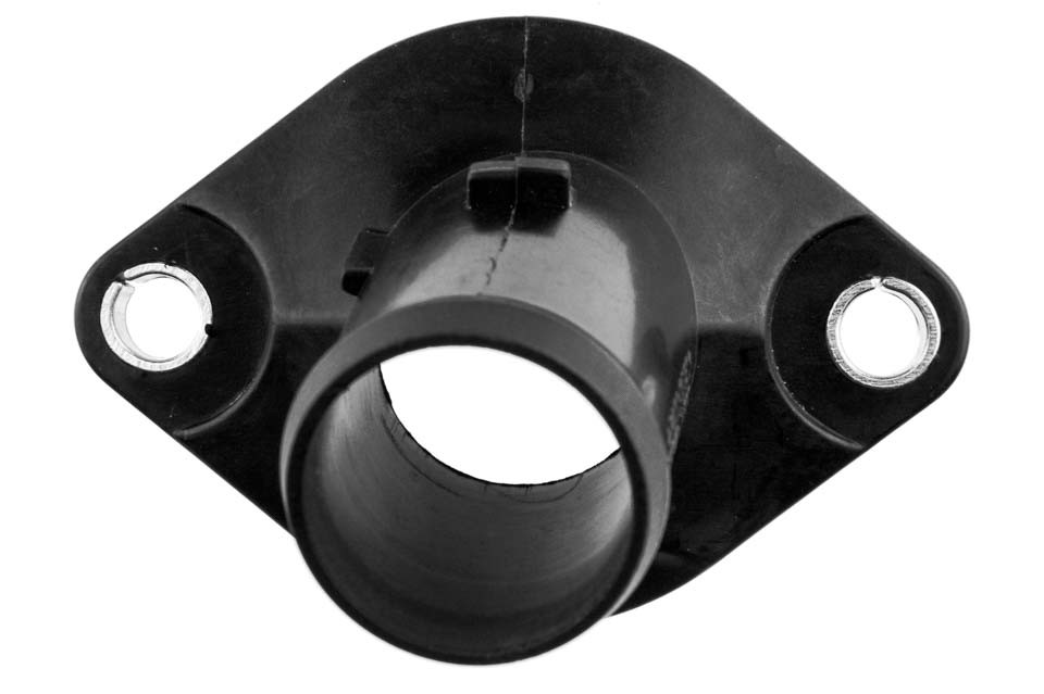 COOLANT FLANGE compatible RENAULT MEGANE III 2.0 08-, SCENIC III 2.0 09-, NISSAN QASHQAI 2.0 07-13, X-TRAIL 2.0 08-13 - CTM-RE-005
