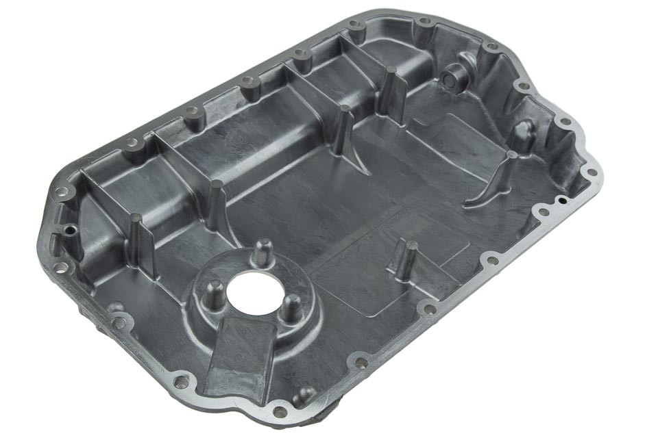 OIL BATH compatible AUDI A4 2.4, 2.8 -05, A6 2.4, 2.7, 2.8 97-05 /WITH HOLE FOR OIL SENSOR/ - BMO-AU-002