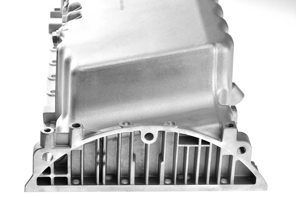 OIL BATH compatible VOLVO S40 2.4, 2.5 04-, V50 2.4, 2.5 04-, C70 2.4, 2.5 97- /W/O HOLE FOR OIL SENSOR/ - BMO-VV-000