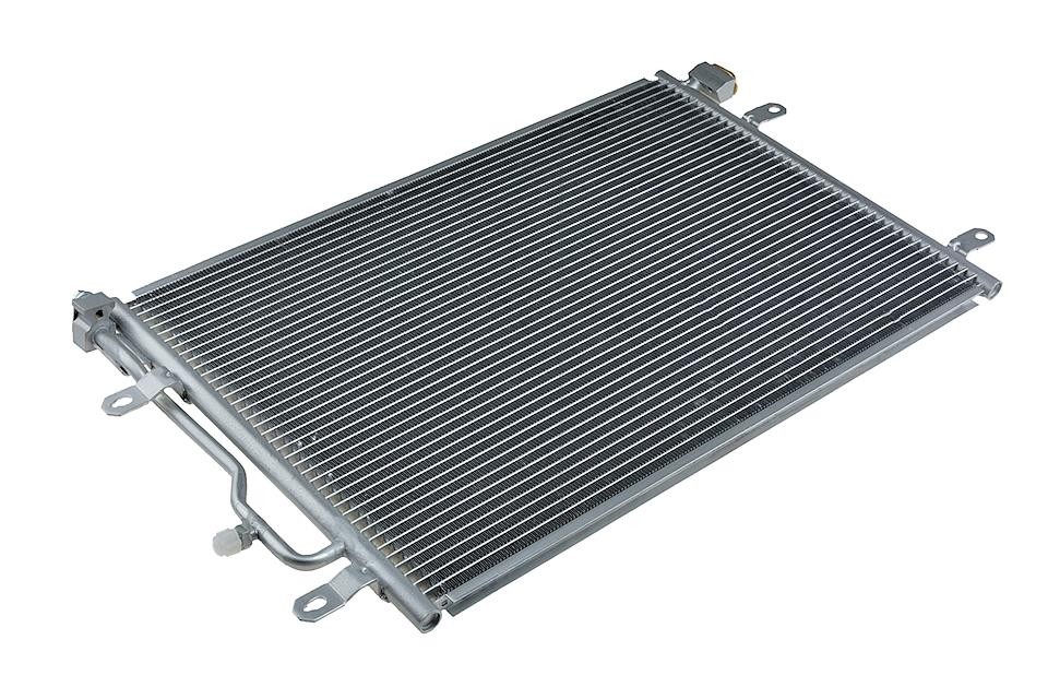 AIR CONDITIONING EVAPORATOR compatible AUDI A 4 / S 4 (B6, B7) (00-) 1.6 I 16V, A 6 / S 6 (C5) (01-) 2.0 I, A 6 ALLROAD (C5) (00-) 4.2 - CCS-AU-007 I (W/O DRYER)