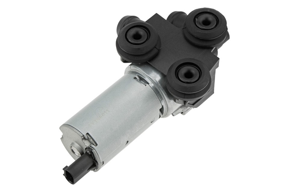ADDITIONAL WATER PUMP compatible BMW 3 E90, E91, E92, E93 2.0/3.0D 05-12, 3 E46 2.0D 98-07, 1 E87 2.0D 03-07 - CPZ-BM-011