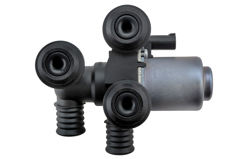 HEATER VALVE compatible BMW 3 (E46), 5 (E39), X3 (E83), Z8 (E52) 1.6-4.9 09.95-12.07 - CTM-BM-062