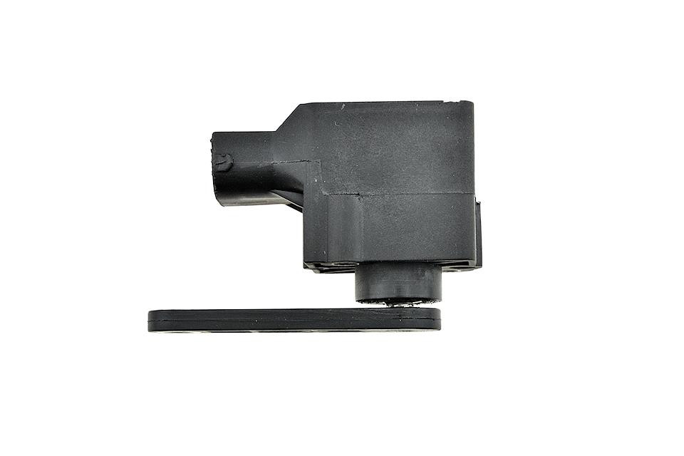 HEADLIGHT LEVEL SENSOR compatible AUDI A3 1996-,A4 1994-,A6 1997-,TT 1998-,VW GOLF IV 1997-,PASSAT B5 1996-,SHARAN 1995-,SKODA OCTAVIA 1996-,SUPERB 2001-,SEAT ALHAMBRA 1996- ECX - VW-000