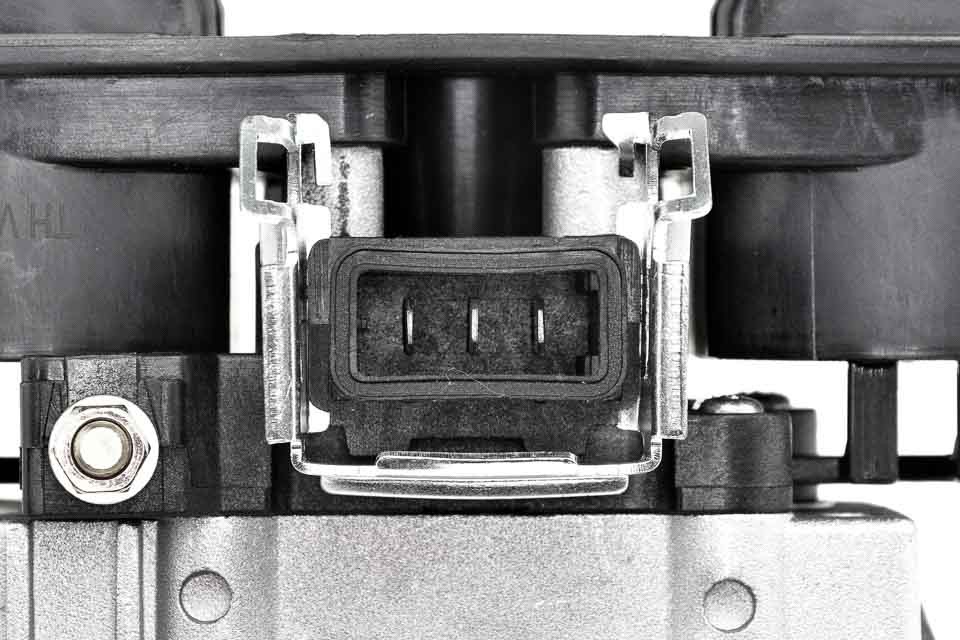 INDUCTION COIL compatible VW PASSAT 1.8 96-00, AUDI A4 1.8 95-00, A6 1.8 95-05 - ECZ-VW-008