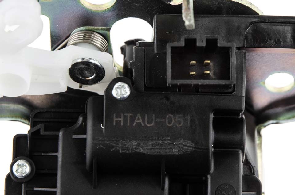 TRUNK LOCK compatible AUDI A1 2010-, A3 2012-, A5 SPORTBACK 2012-, Q3 2013-, Q5 2008-, Q7 2006- EZC-AU-051