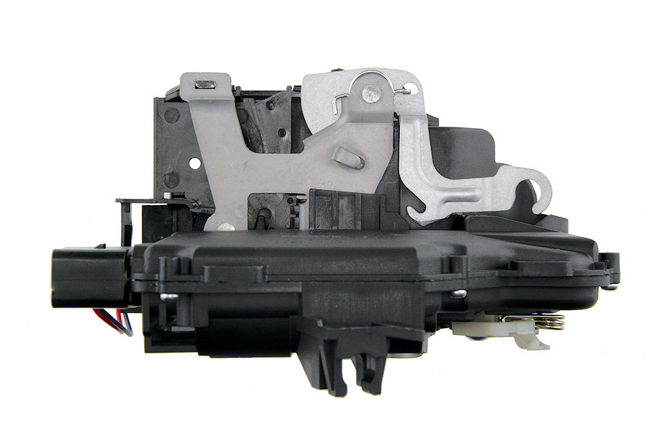 FRONT DOOR LOCK ACTUATOR , RIGHT compatible VW PASSAT B5 -2005,GOLF IV -2003,BORA -2005,SKODA OCTAVIA -2007,SEAT LEON -2005,TOLEDO II -2004 /RIGHT - EZC-VW-002