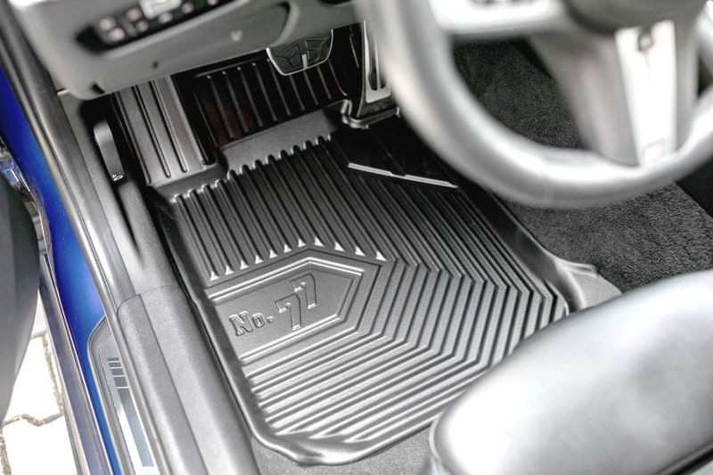 Rubber floor mats-FRG77408289- compatible  Nissan Qashqai I 02.07-04.14