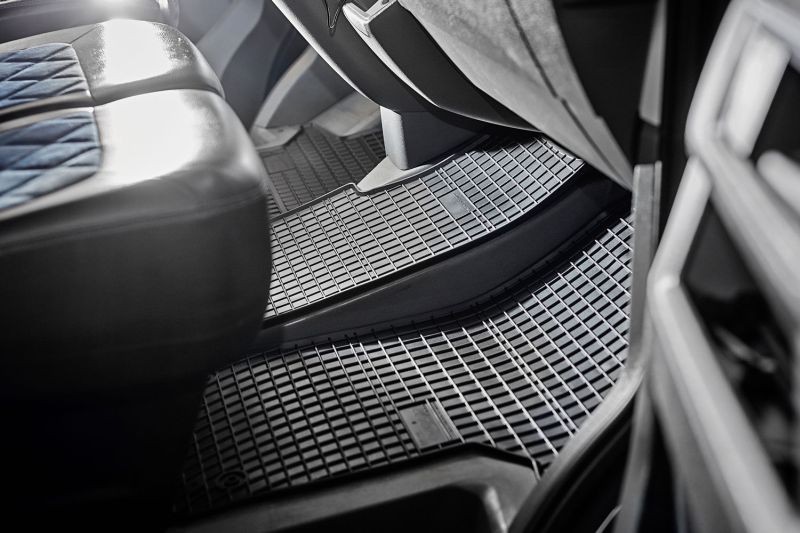 Rubber floor mats-MMT A040 547709 - compatible  Infiniti QX70