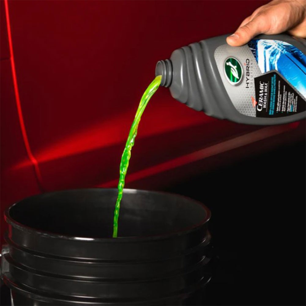 CAR SHAMPOO WITH TURTLE CERAMIC WAX 1.42L Manufacturer code: TW FG53589