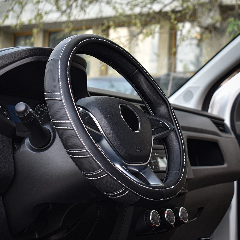 CLASSIC STEERING WHEEL COVER Manufacturer code: 07839