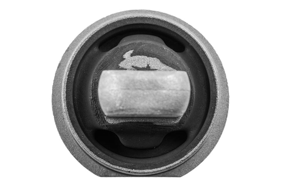 DIFFERENTIAL BEARING rubber, metal compatible JEEP GRAND CHEROKEE III 05-10, COMMANDER 06-10 /FRONT/ - ZTP-CH-007B