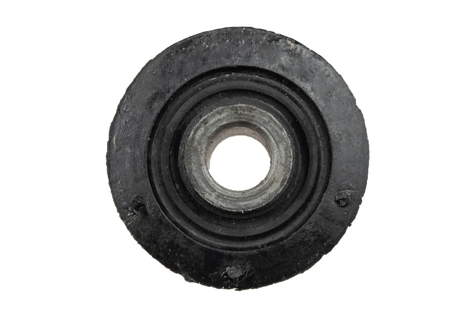 TRAPEZE SUPPORT METAL-RUBBER compatible MAZDA 626 GE/GF 91-02,323 BA 94-,KIA CLARUS I/II 95-, XEDOS-6 /FRONT ARM, LOWER/ - ZTP-MZ-010A