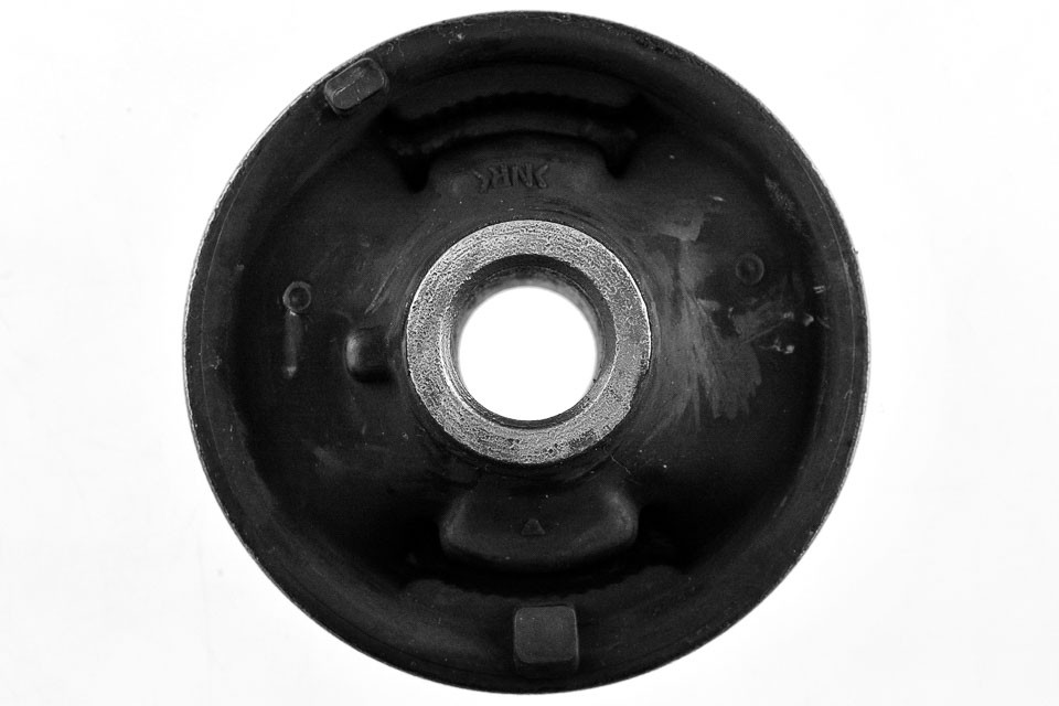 TRAPEZE, RUBBER AND METAL SUPPORT compatible TOYOTA AURIS 06-, COROLLA 06-, PRIUS 09-, RAV-4 05-, VERSO 09-, LEXUS CT200H 10-, NX200T/NX300H 14- /FRONT, LOWER/ - ZTP-TY- 061D